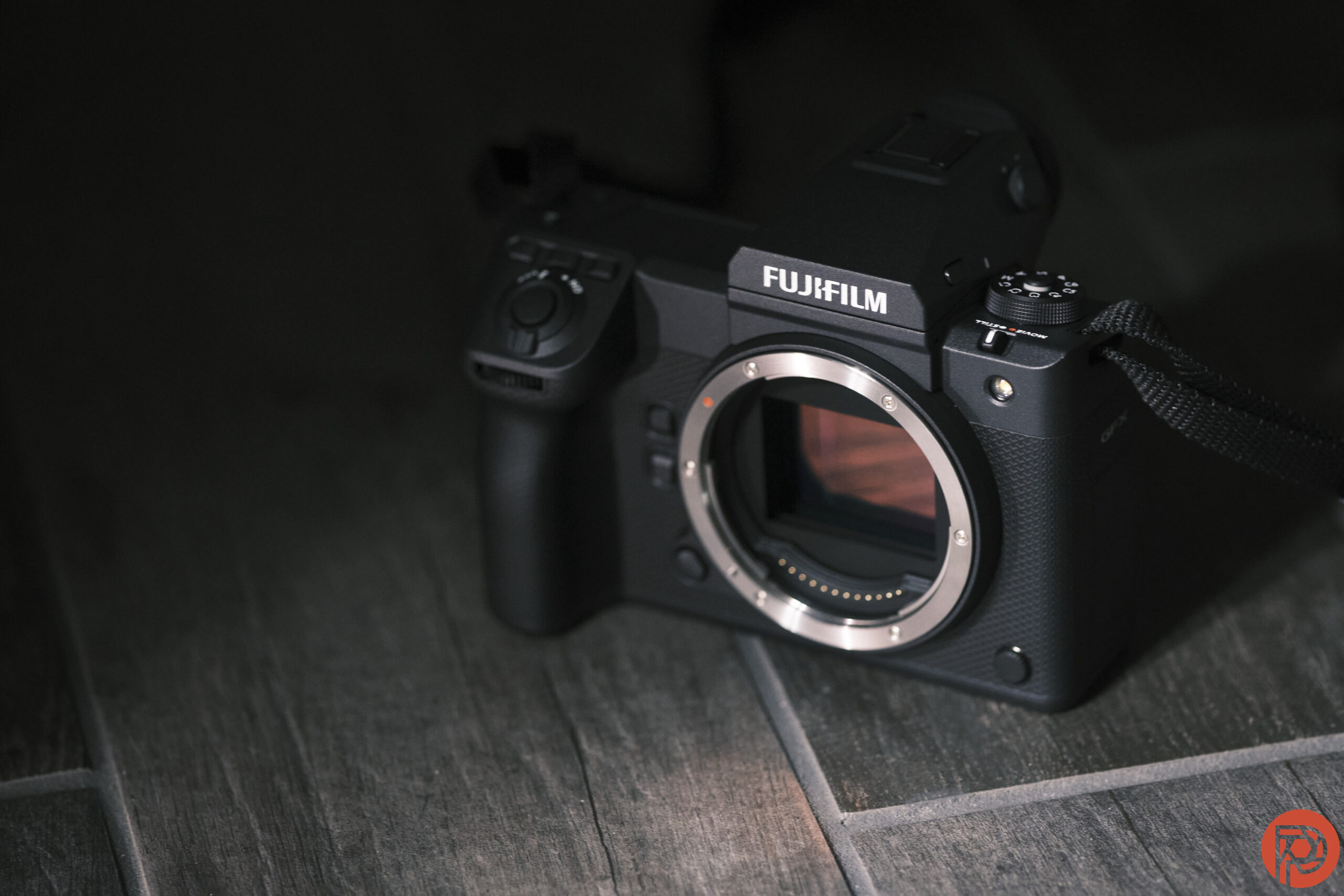 FUJIFILM GFX100